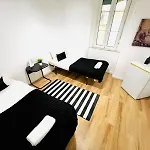 87 Center Flat Ideal For Groups And Families Lägenhet *