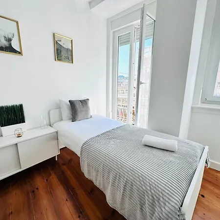 87 Center Flat Ideal For Groups And Families Lägenhet Lisboa