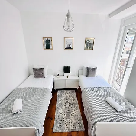 Apartment 87 Center Flat Ideal For Groups And Families Lisbon