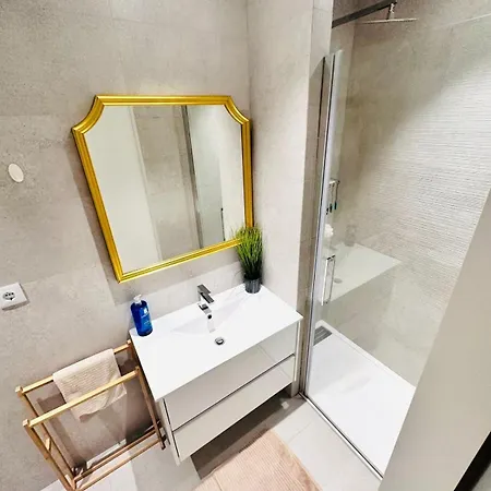 87 Center Flat Ideal For Groups And Families Apartment Lisbon