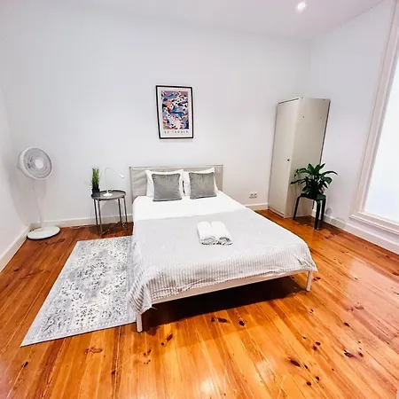 87 Center Flat Ideal For Groups And Families *