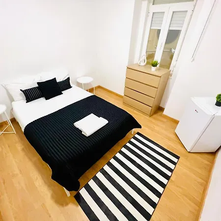 87 Center Flat Ideal For Groups And Families Appartamento