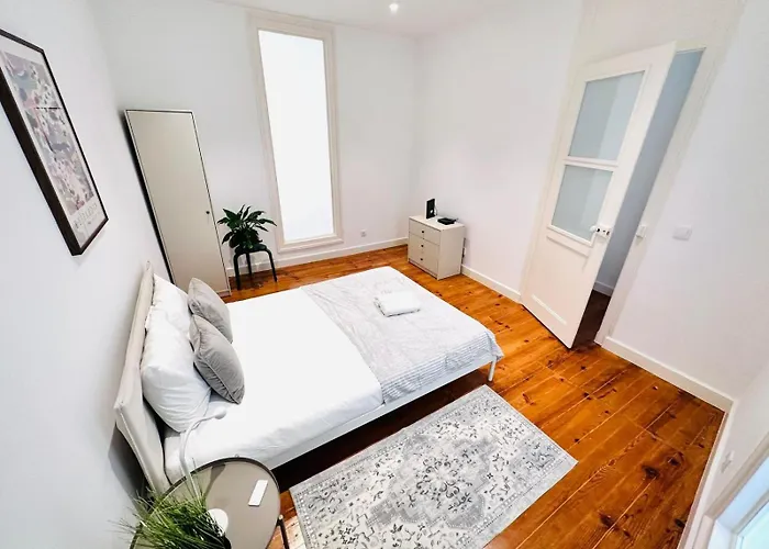 Apartment 87 Center Flat Ideal For Groups And Families