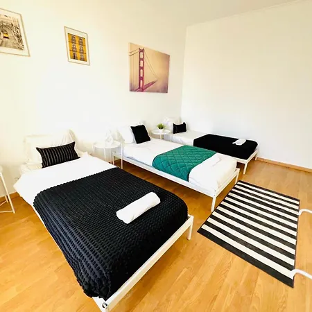 아파트 87 Center Flat Ideal For Groups And Families