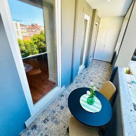 87 Center Flat Ideal For Groups And Families Lissabon