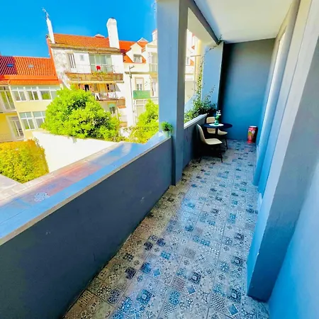 87 Center Flat Ideal For Groups And Families Lissabon