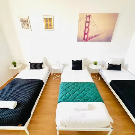 87 Center Flat Ideal For Groups And Families