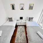 Apartament 87 Center Flat Ideal For Groups And Families
